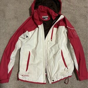 Columbia Two-Tone Red and White Ski Jacket